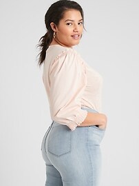 Petite Curvy High Rise Super Stretch Light Wash Legging Fit Jean