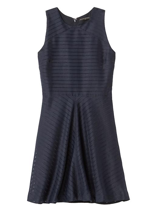 slim fit dress slacks Shop Banana Republic clothing and handbags at SilkRoll. Trade with us!