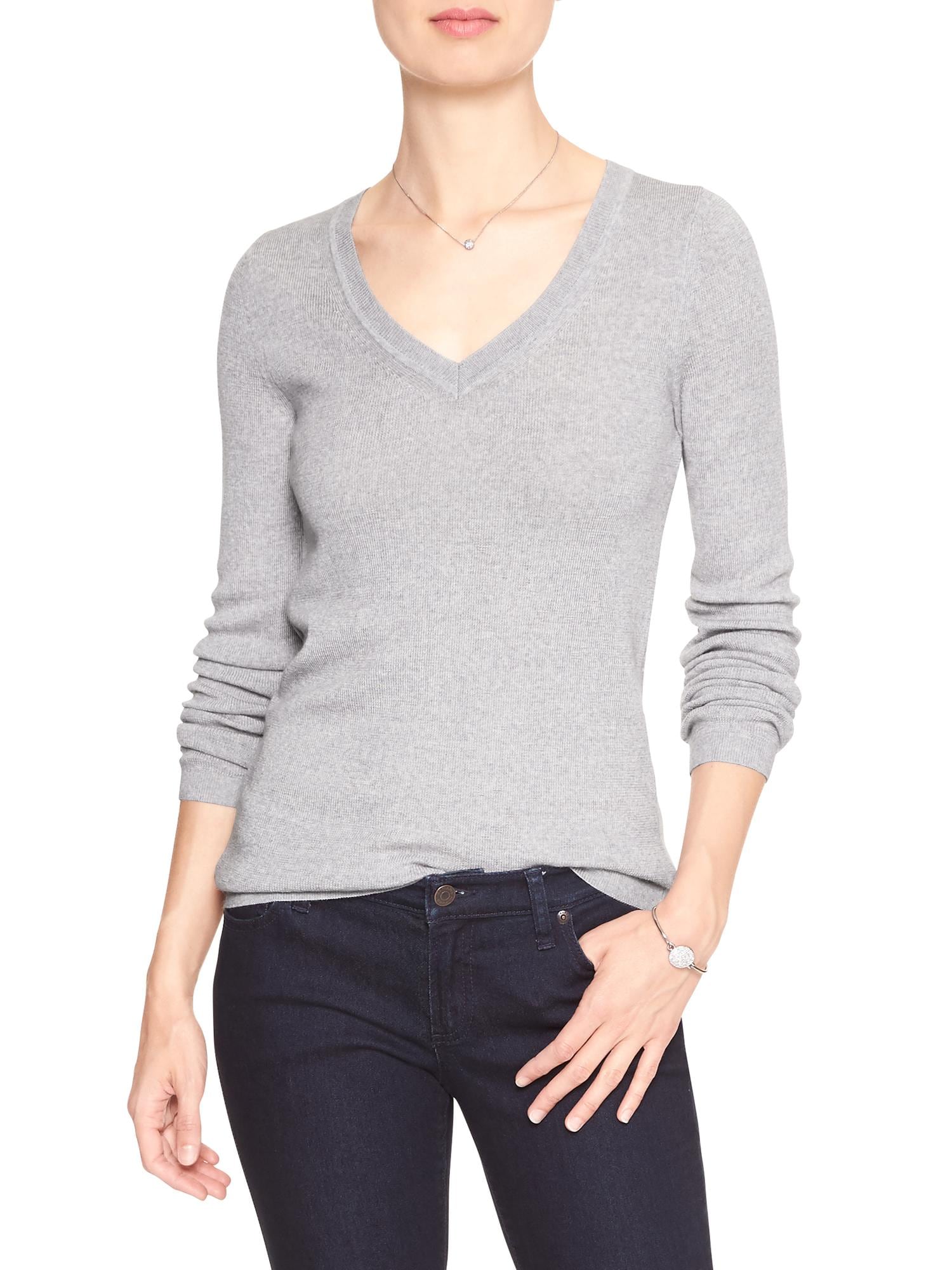 Machine Washable Merino V-Neck Sweater | Banana Republic Factory