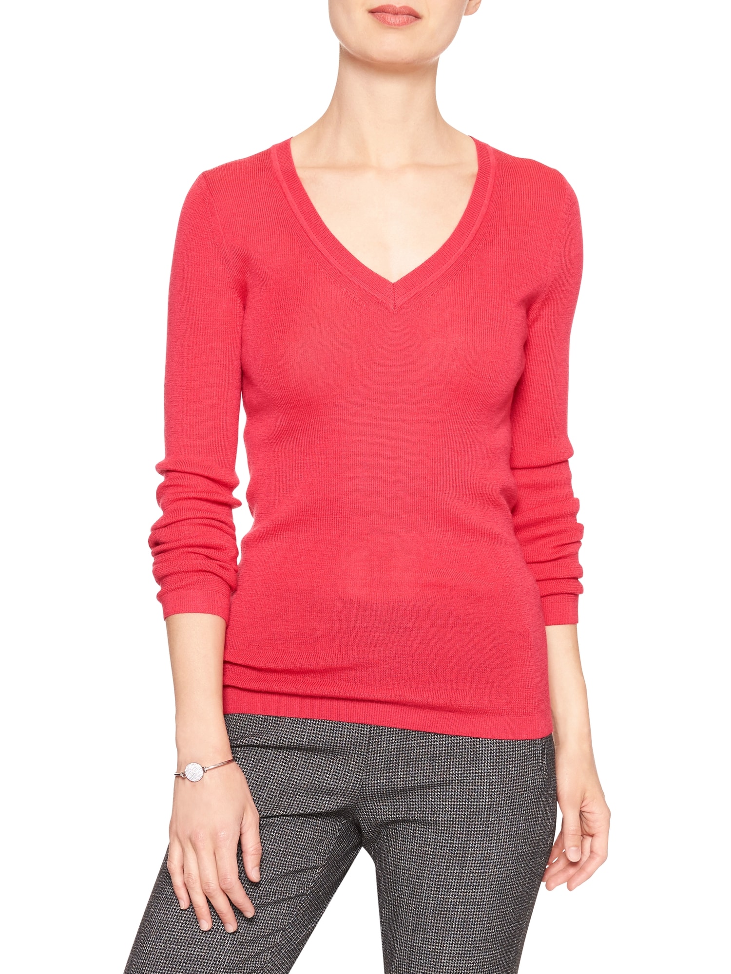 100% Machine Washable Merino V-Neck Sweater | Banana Republic Factory