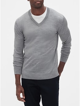 Washable Merino Wool V-Neck Sweater | Banana Republic Factory