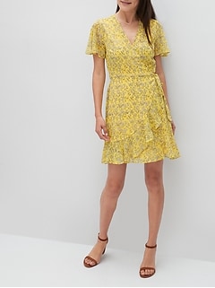 yellow cocktail dress with sleeves