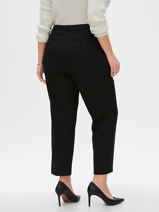 Curvy Avery Black Tailored Ankle Pant