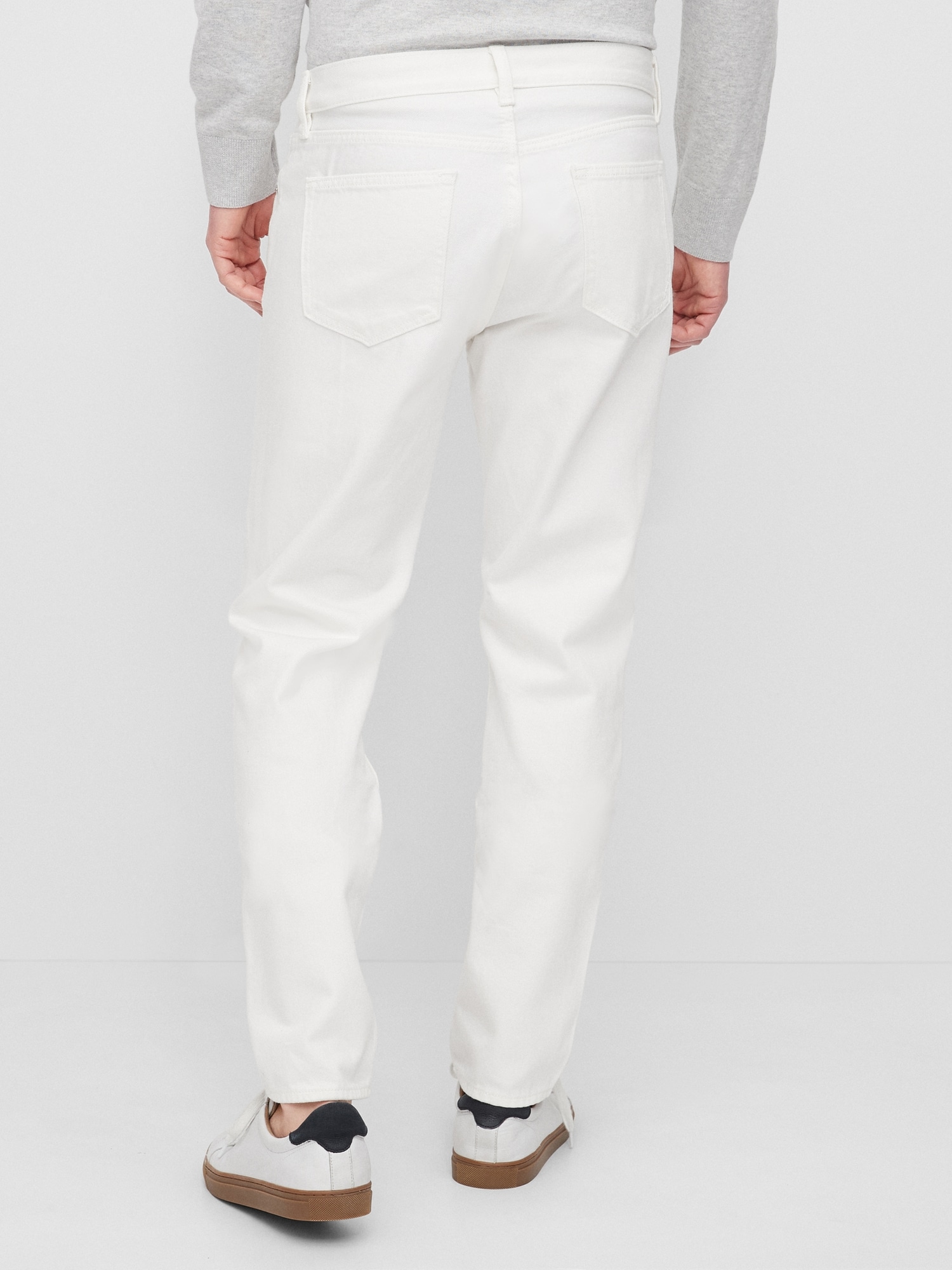 Made with Organically Grown Cotton Athletic-Fit White Denim Jean