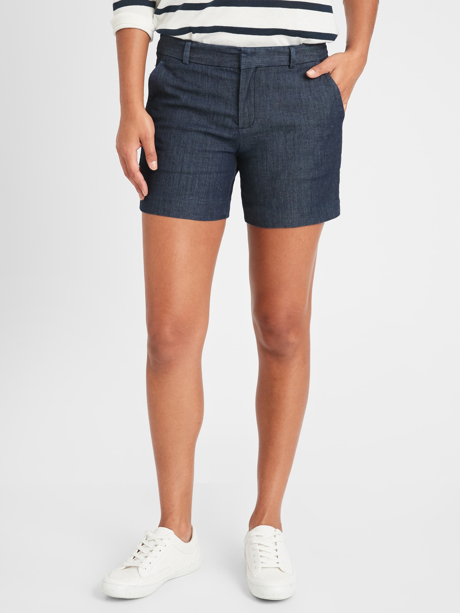 Petite Tailored Chambray Pique Shorts - 5 inch inseam