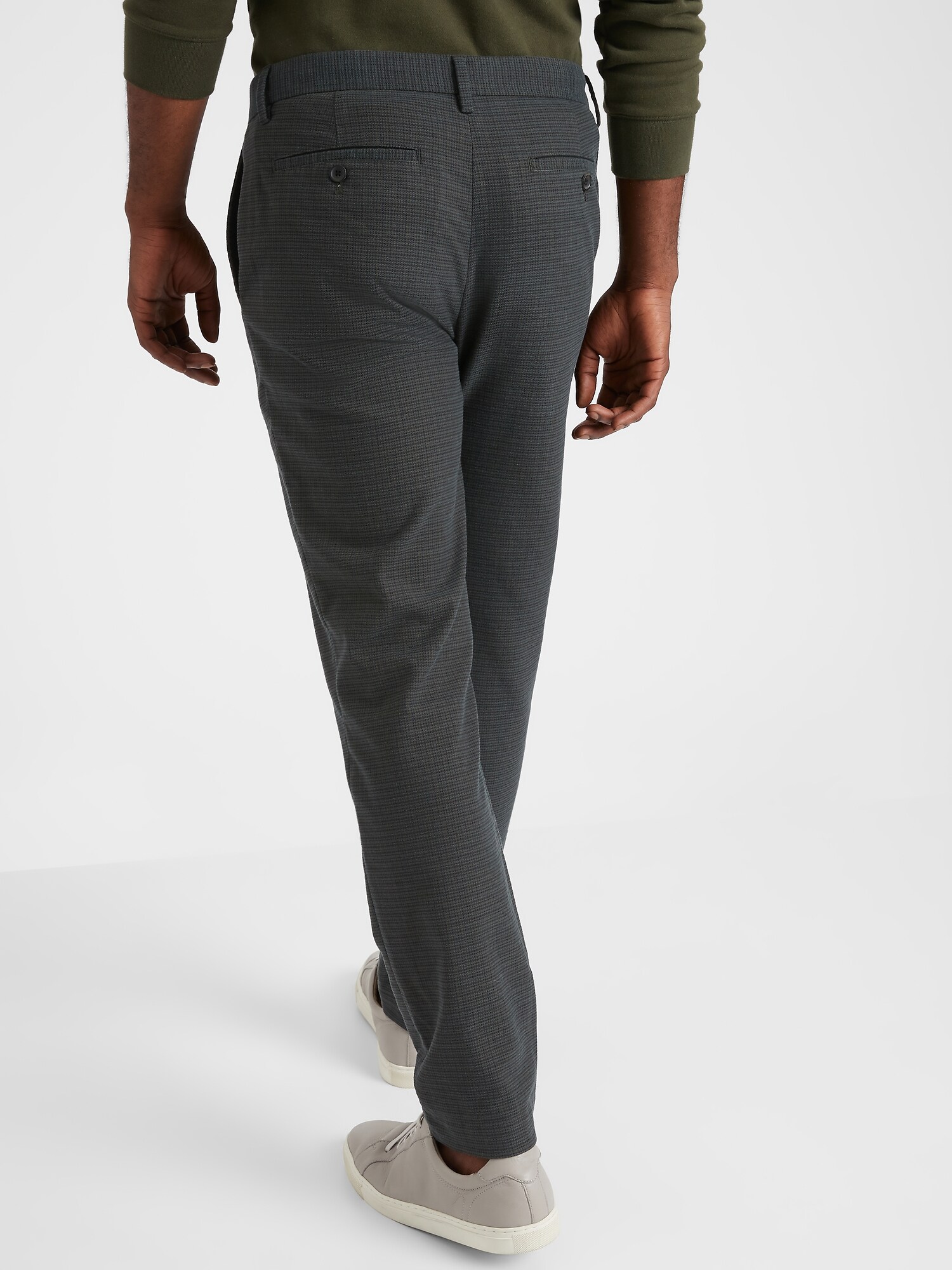 Aiden Slim-Fit Checked Pant | Banana Republic Factory