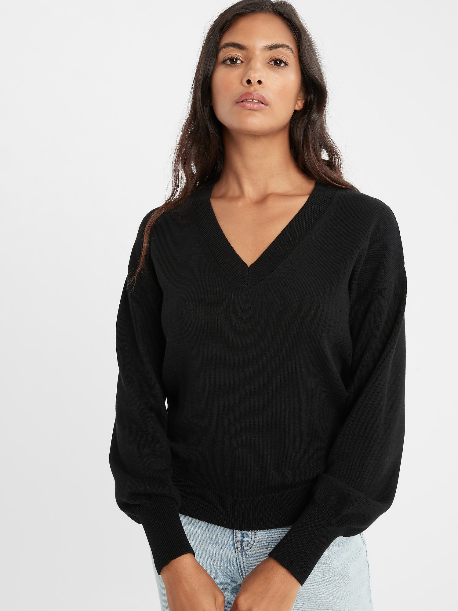 Volume-Sleeve V-Neck Sweater | Banana Republic Factory