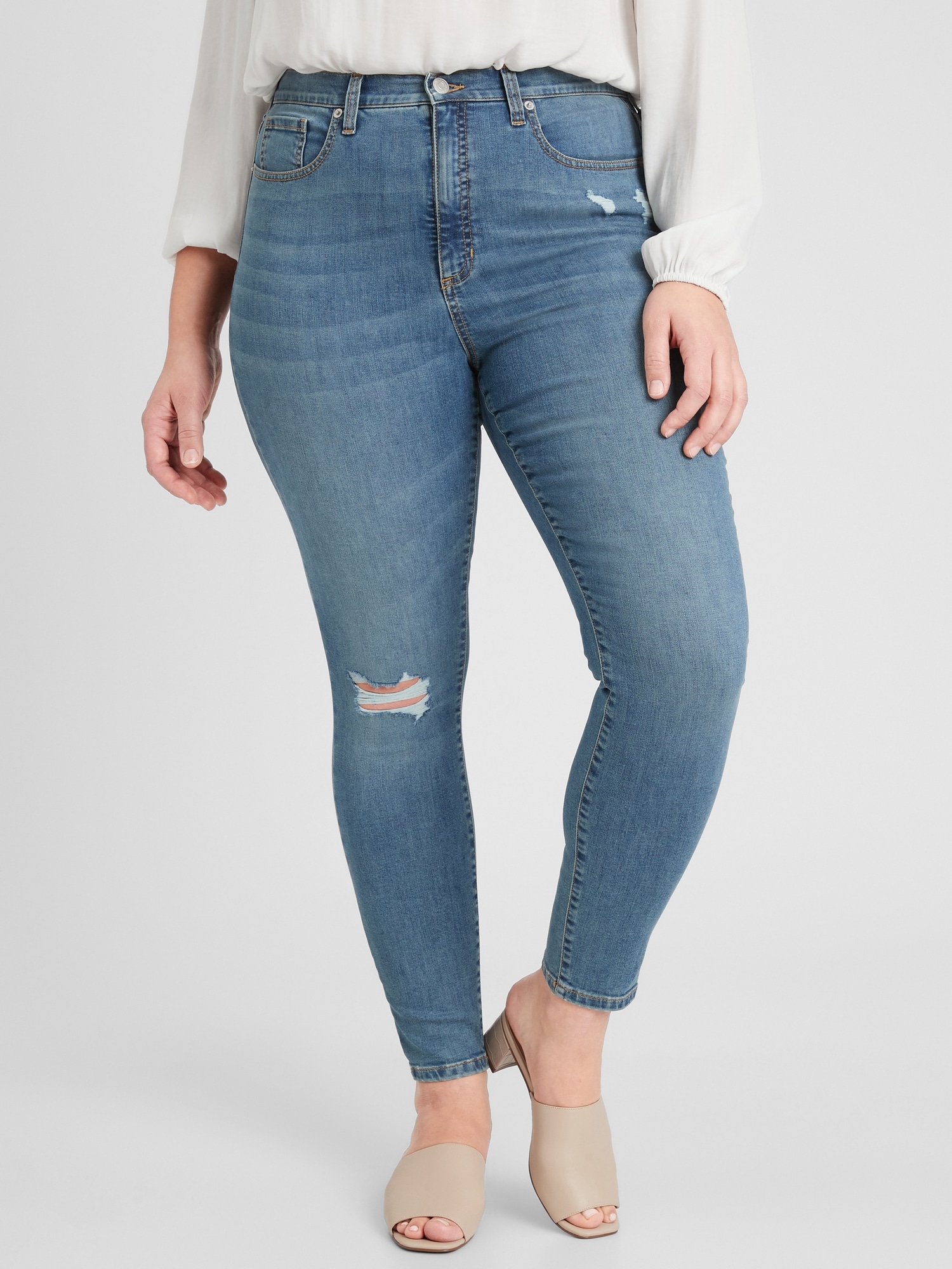 Petite Curvy High-Rise Medium Wash Destruct Skinny Jean