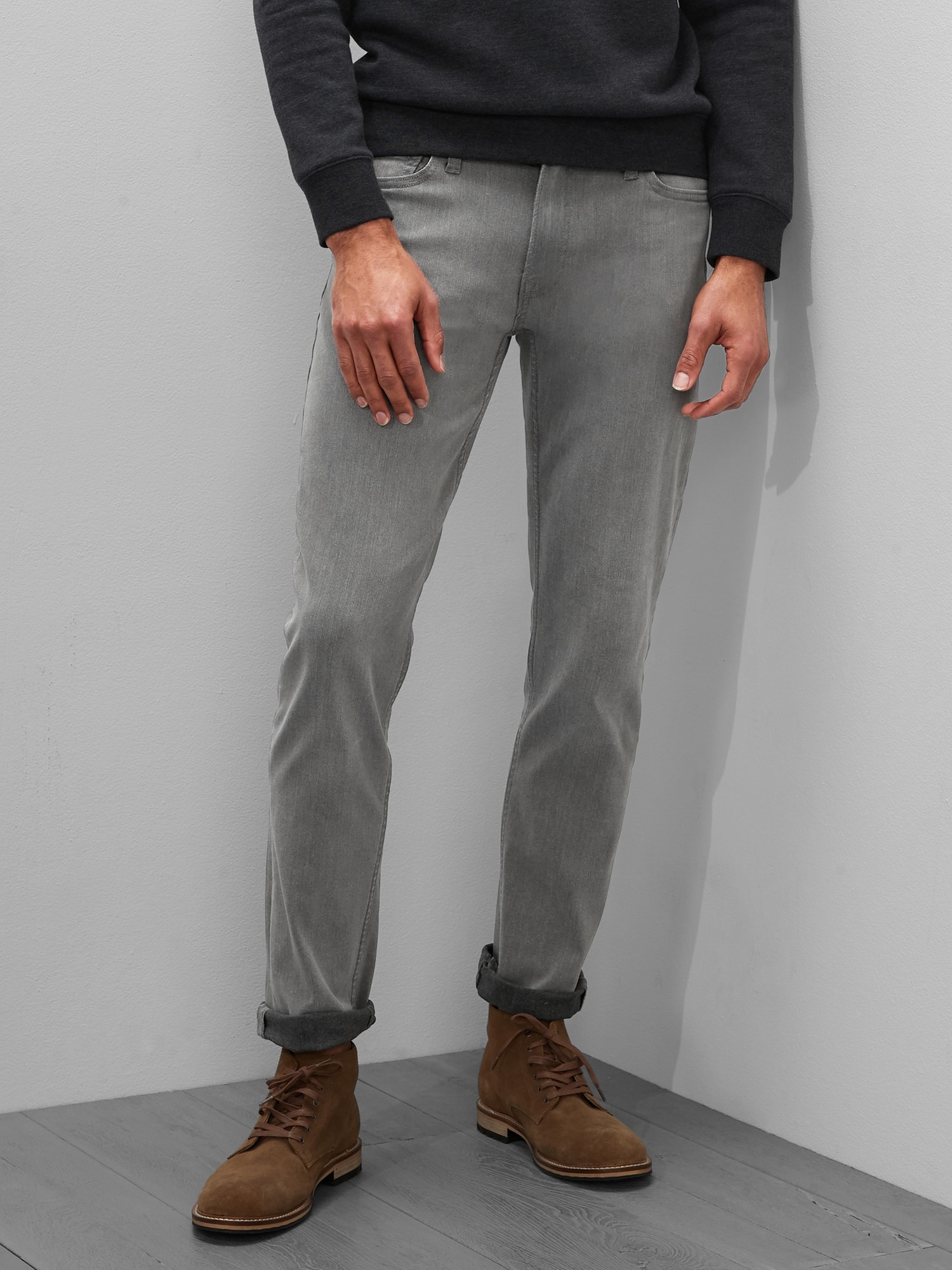Slim-Fit Stretch Grey Wash Jean