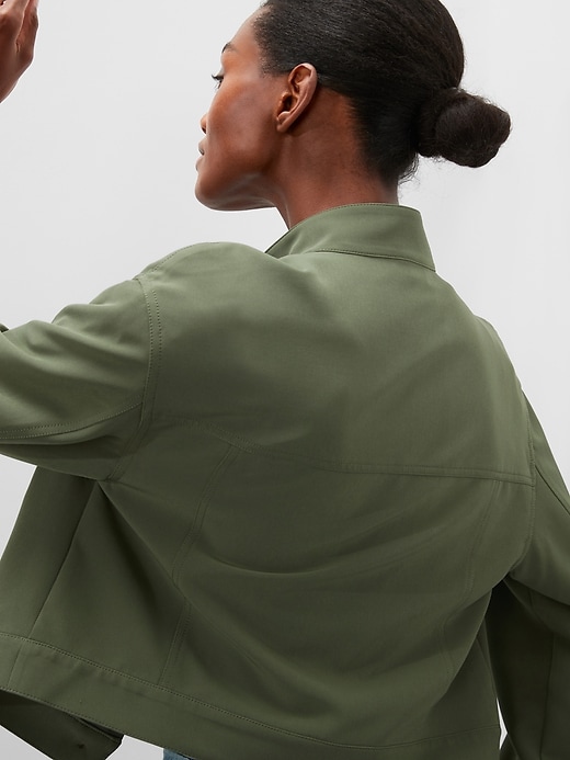 Petite Cropped Fashion Jacket