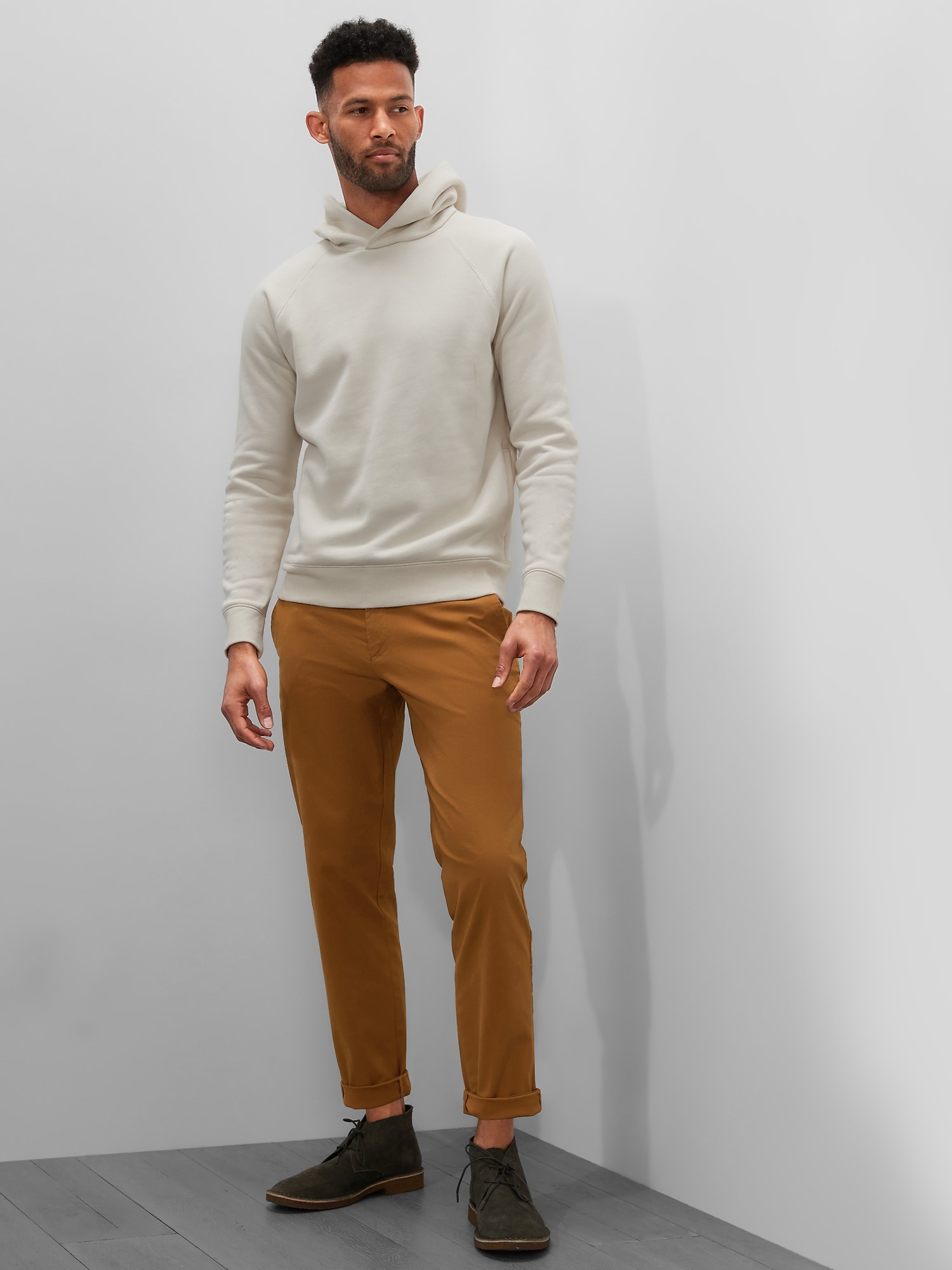 Athletic-Fit Chino