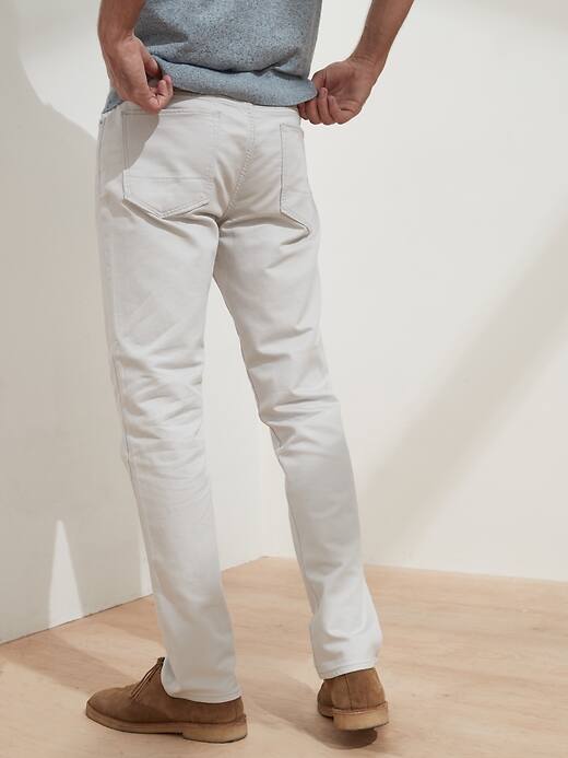 slim fit travel jean banana republic