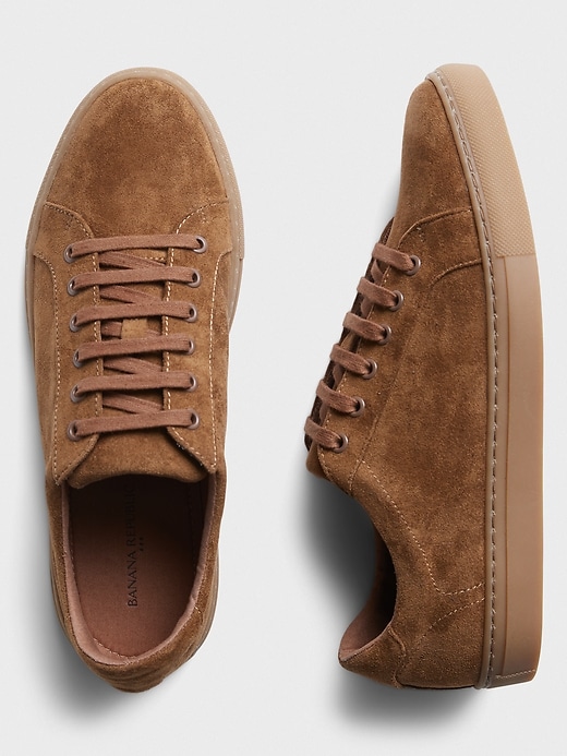 Sneaker Banana Republic Factory