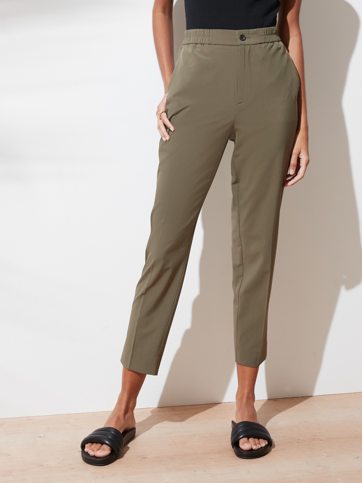 High-Rise AirStretch Pull-On Taper Pant