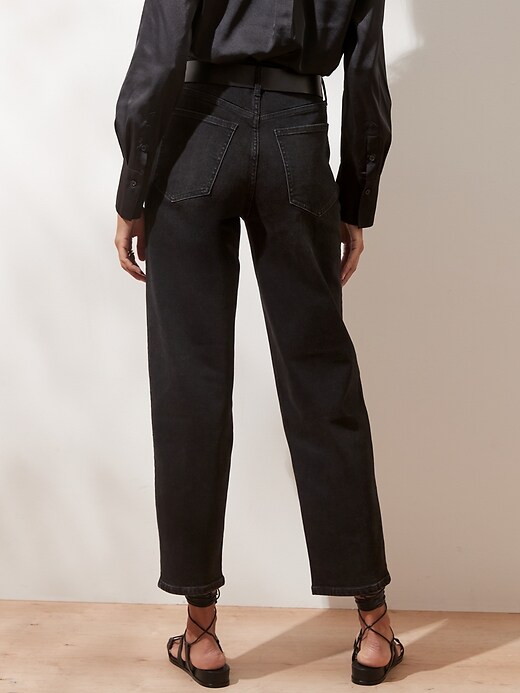 Image number 2 showing, High-Rise Black Wash Straight Jean
