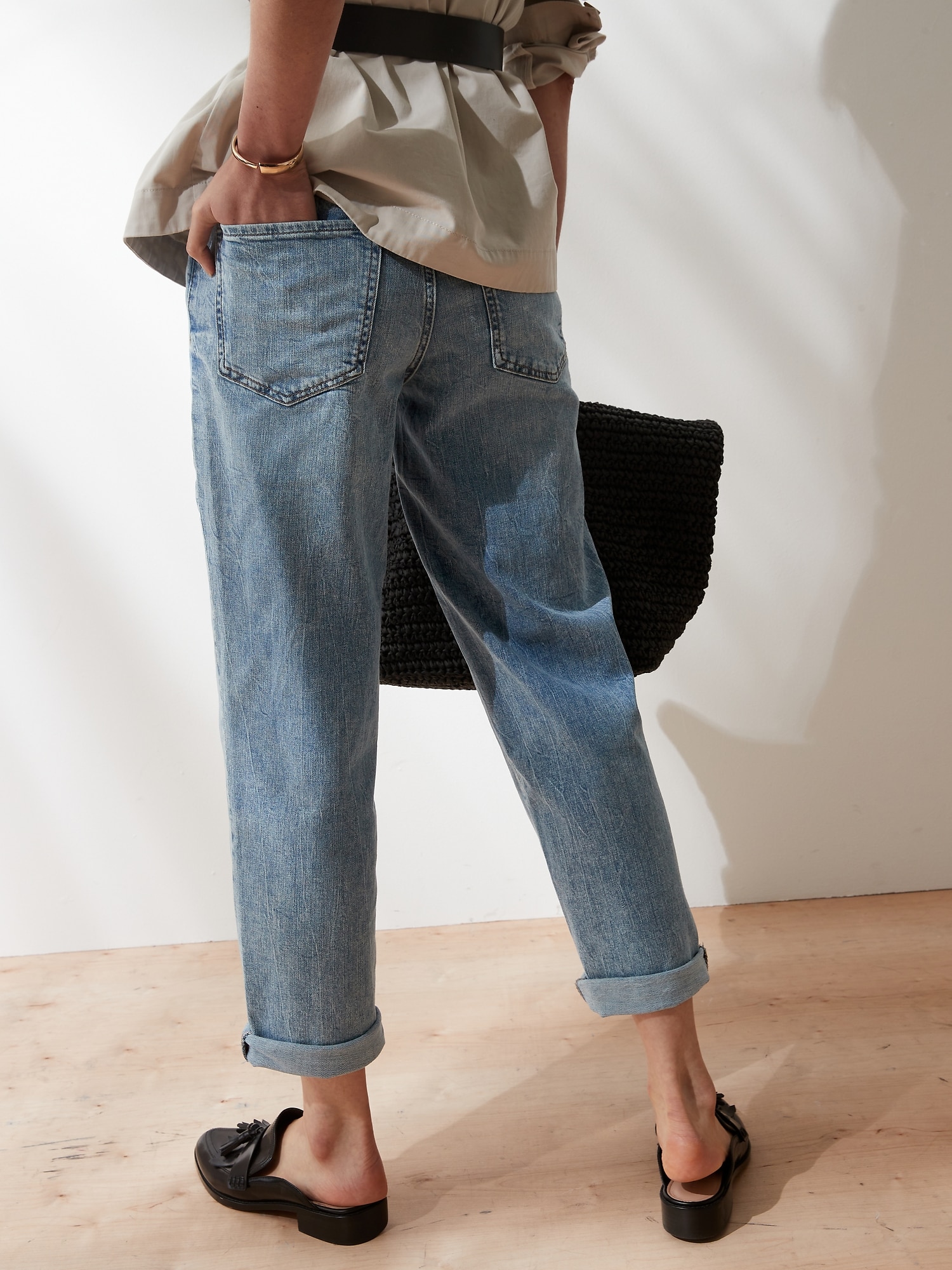 Petite High-Rise Light Wash Straight Jean