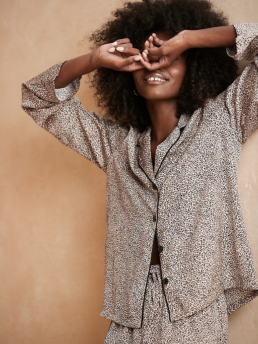 https bananarepublic gap com factory