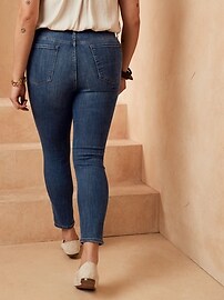 Dark Wash Legging-Fit Jean 