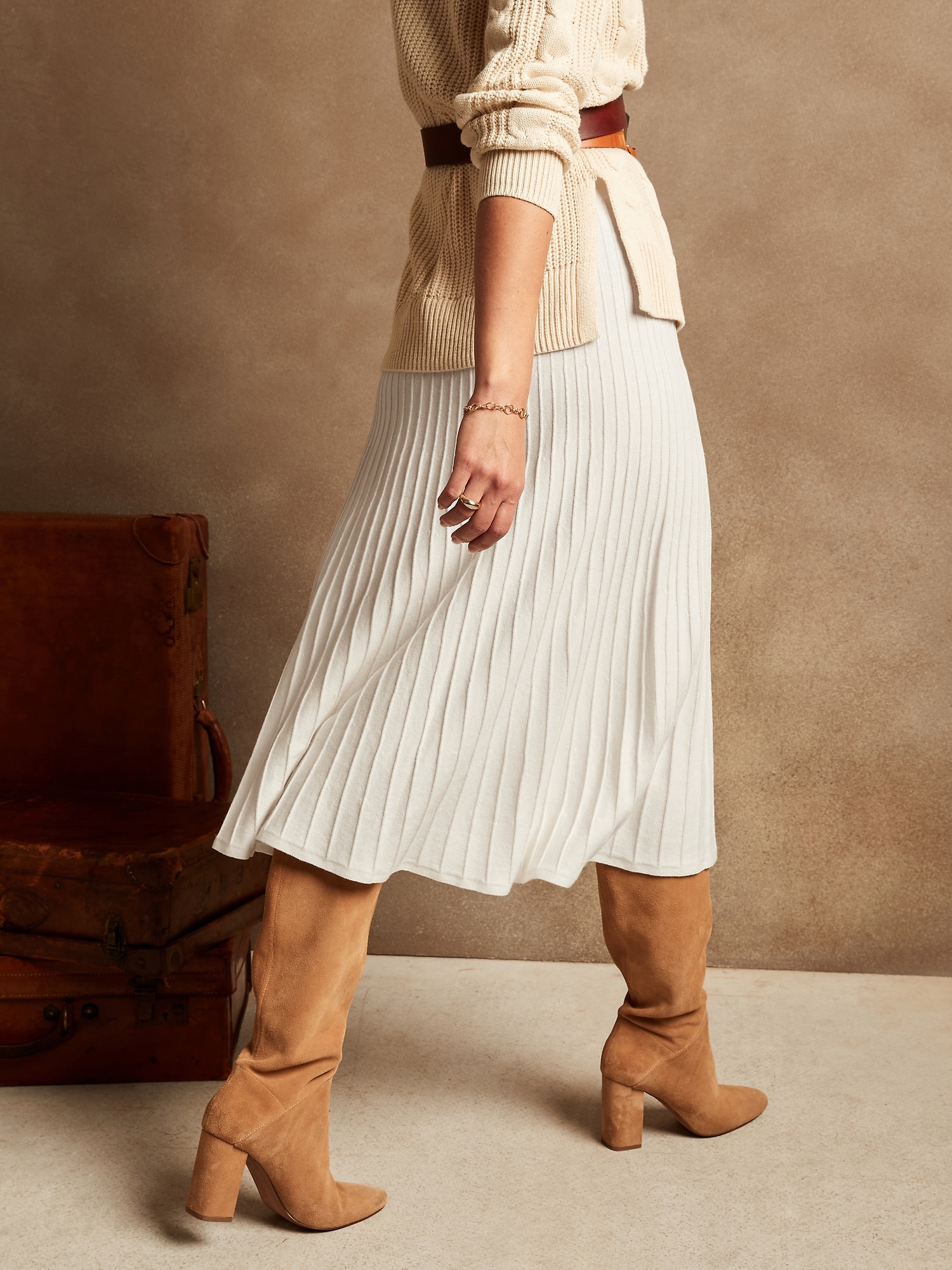 Pleated Midi Sweater Skirt