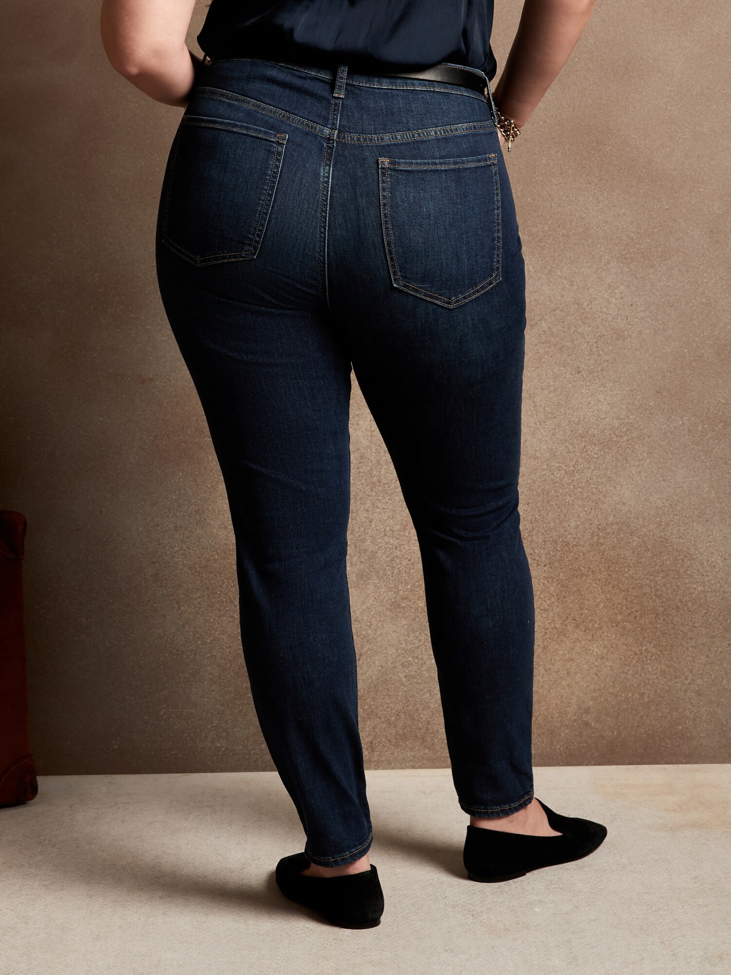 Curvy High-Rise Jean