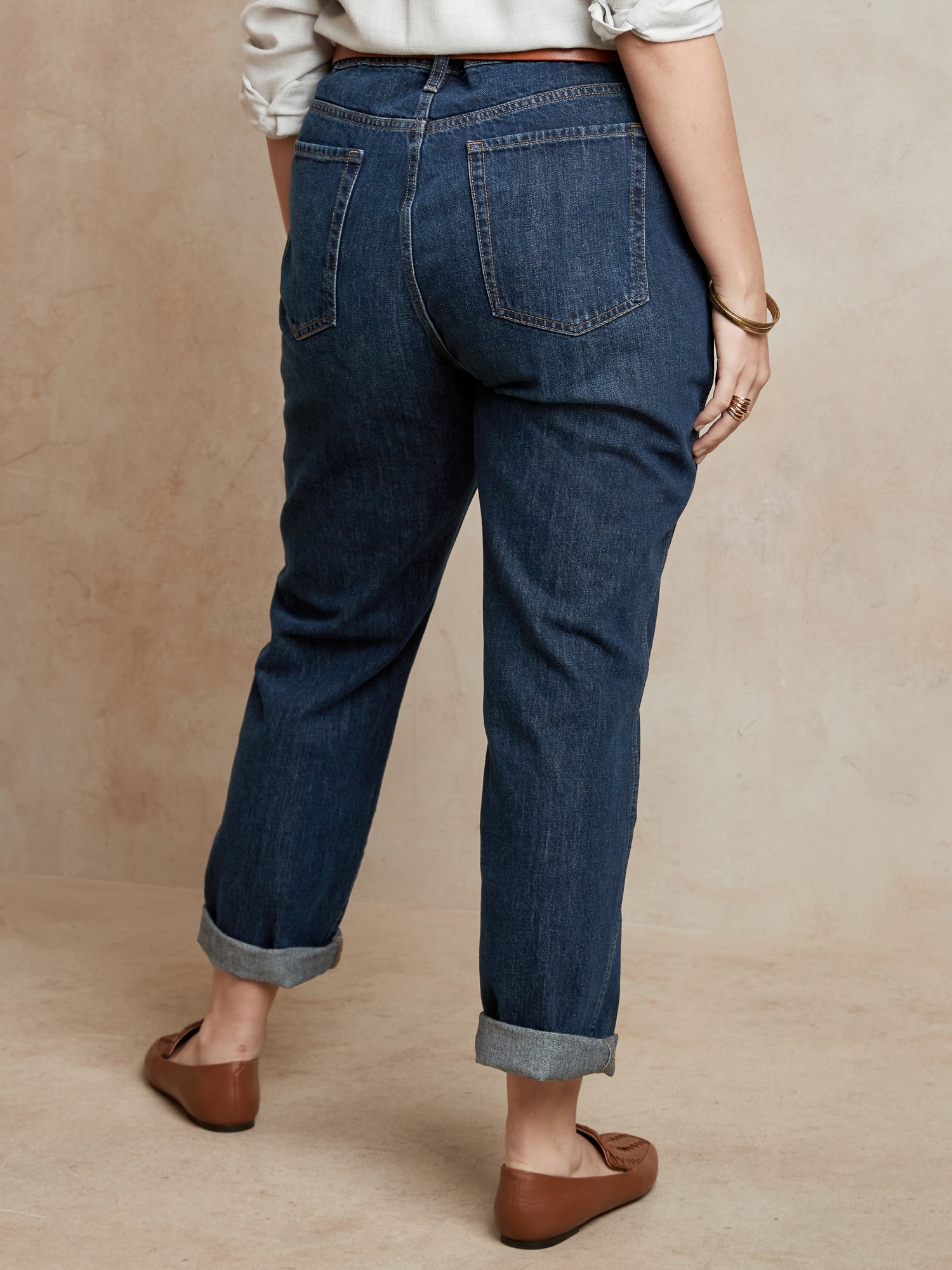 Curvy Straight Jean