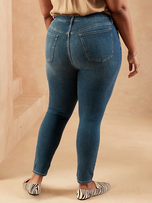 Image number 2 showing, Curvy High-Rise Skinny Jean