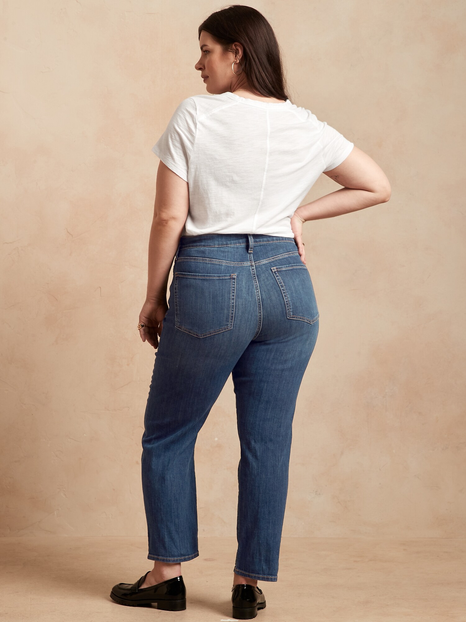 Ultra High-Rise Slim Jean