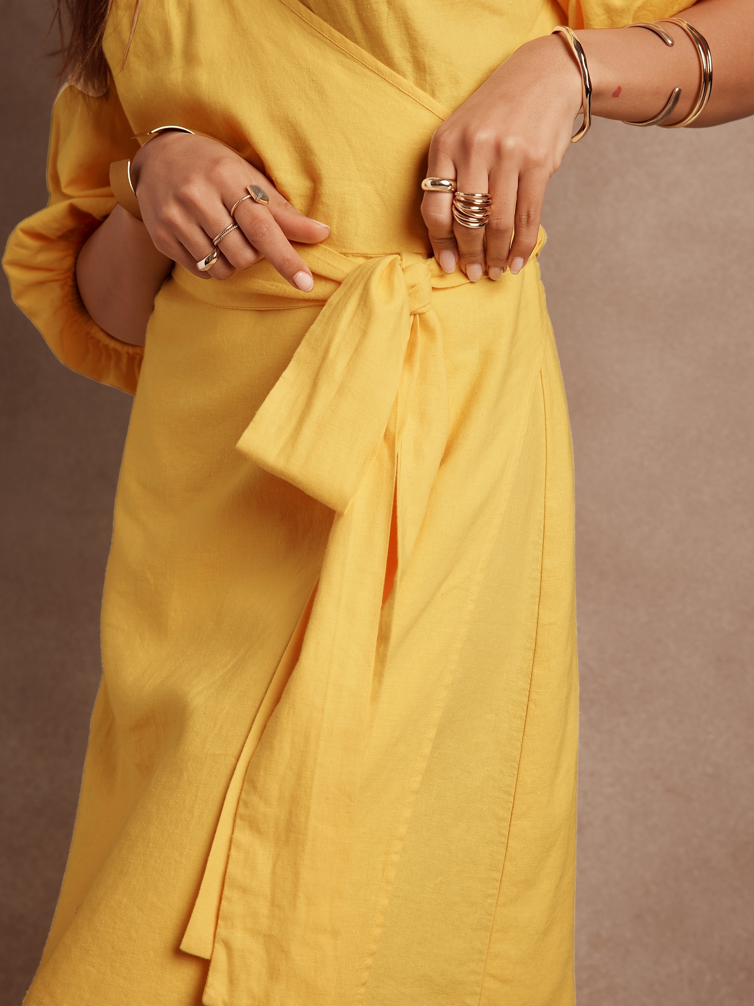 Linen-Blend Wrap Dress | Banana ...
