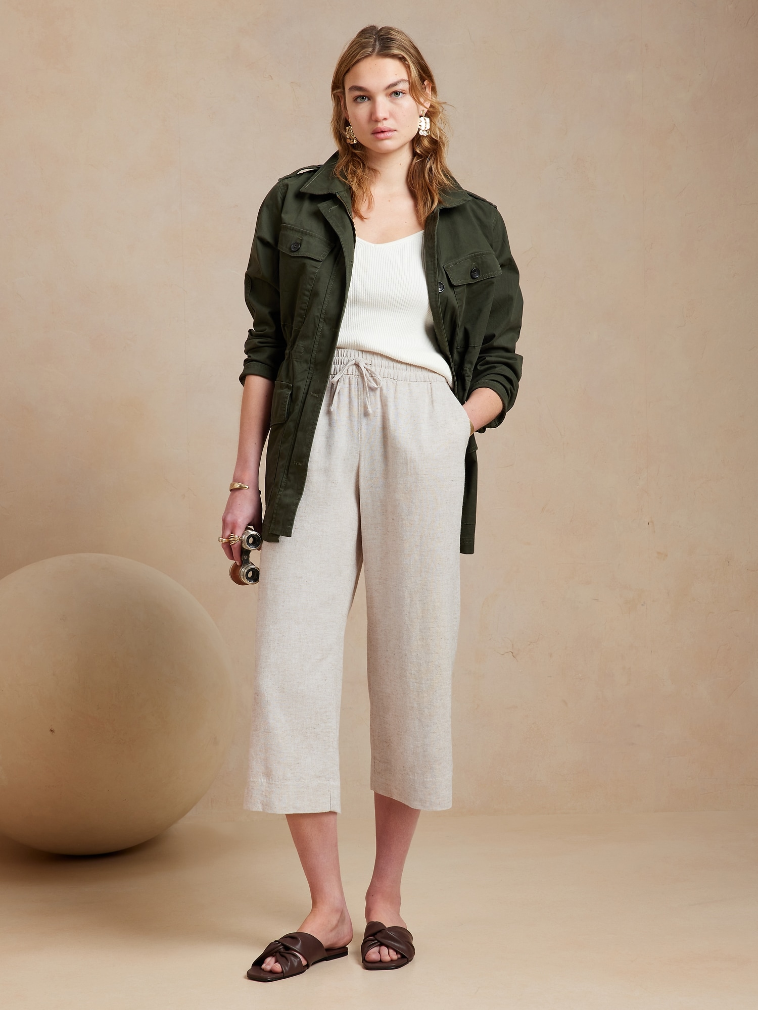Linen-Blend Easy Crop Pant | Banana Republic Factory