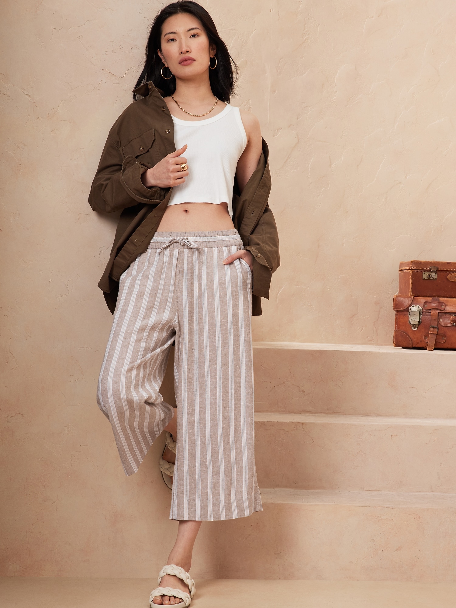 Linen-Rayon Easy Crop Pant