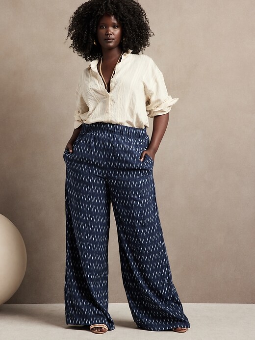 Image number 4 showing, Wide-Leg Drapey Pant