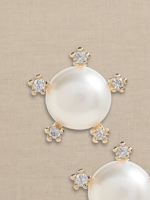 Pearl With Pave Stud Earrings