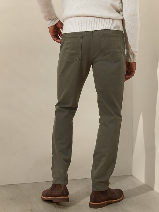 AthleticFit Travel Jean Banana Republic Factory