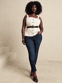 Mid-Rise Skinny Jean