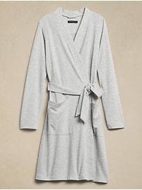 Lightweight Robe