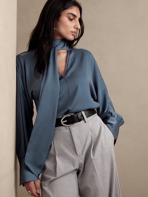 Neck Blouse Blouse With Scarf Attached Scarf-Neck Blouse