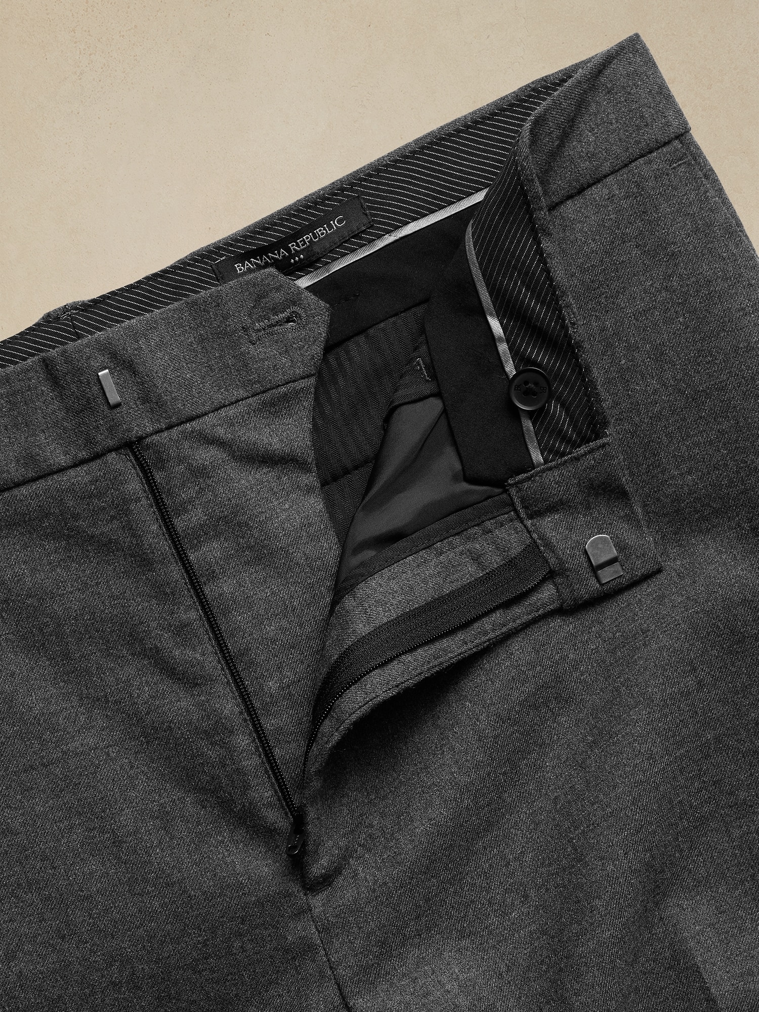 Incotex - Benson Tan Wool Blend Trousers | Mitchell Stores