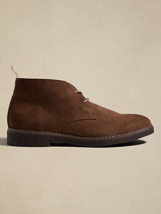 Suede Chukka Boot | Banana Republic Factory display picture 3