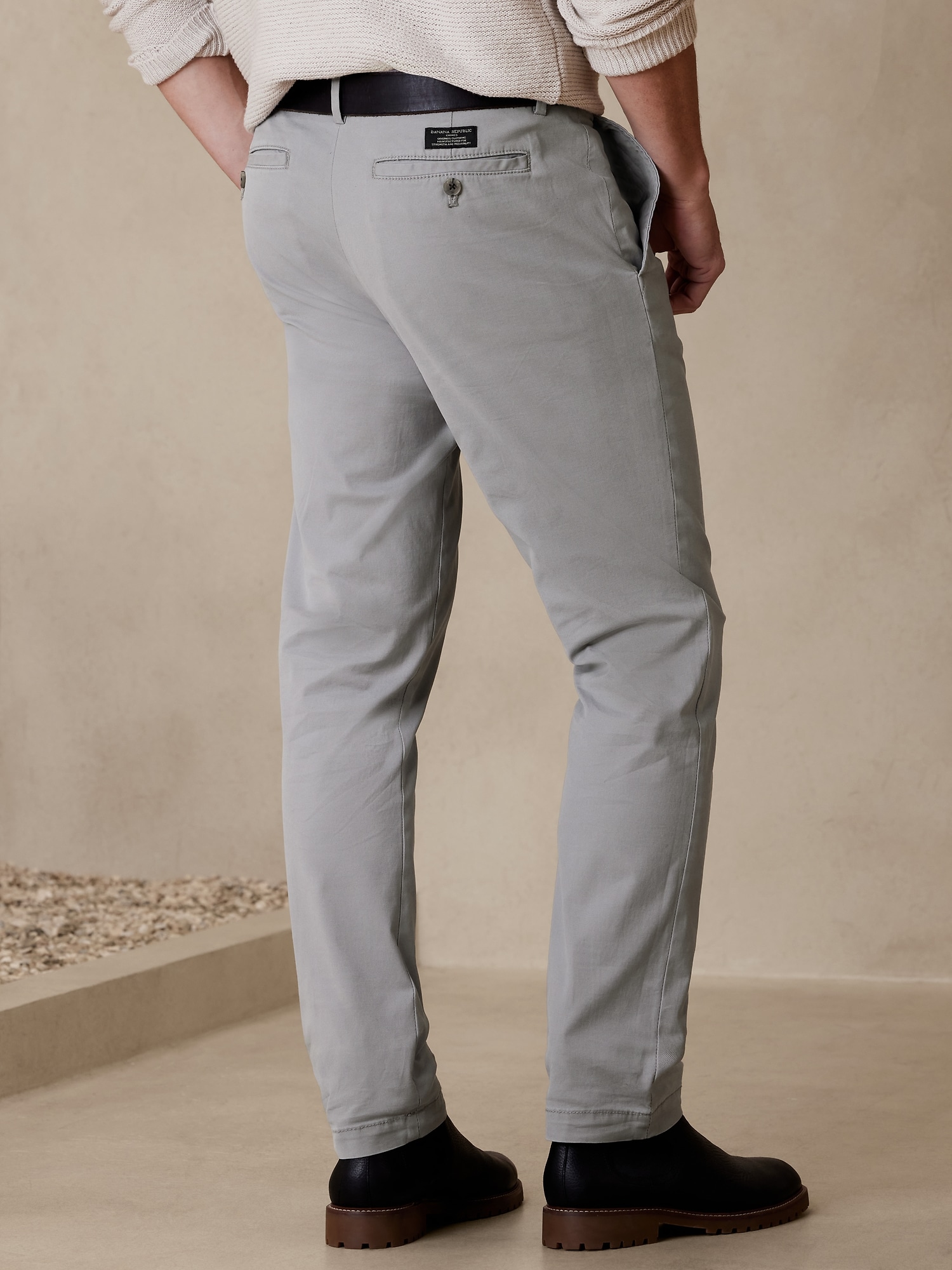 The Brunswick Slim Chino Pant in Iron Grey – Frank And Oak USA