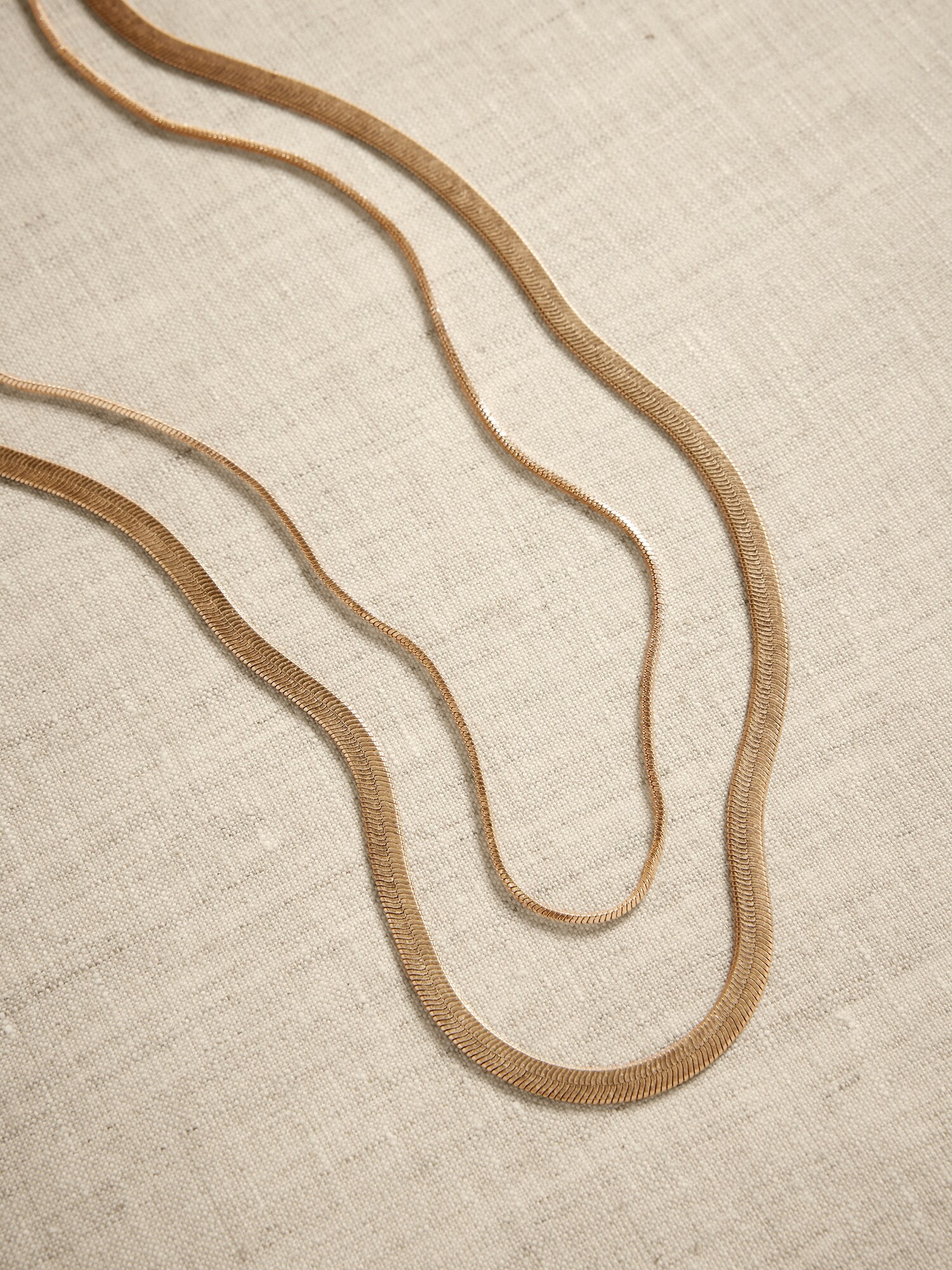 Tubular Snake Chain Necklace