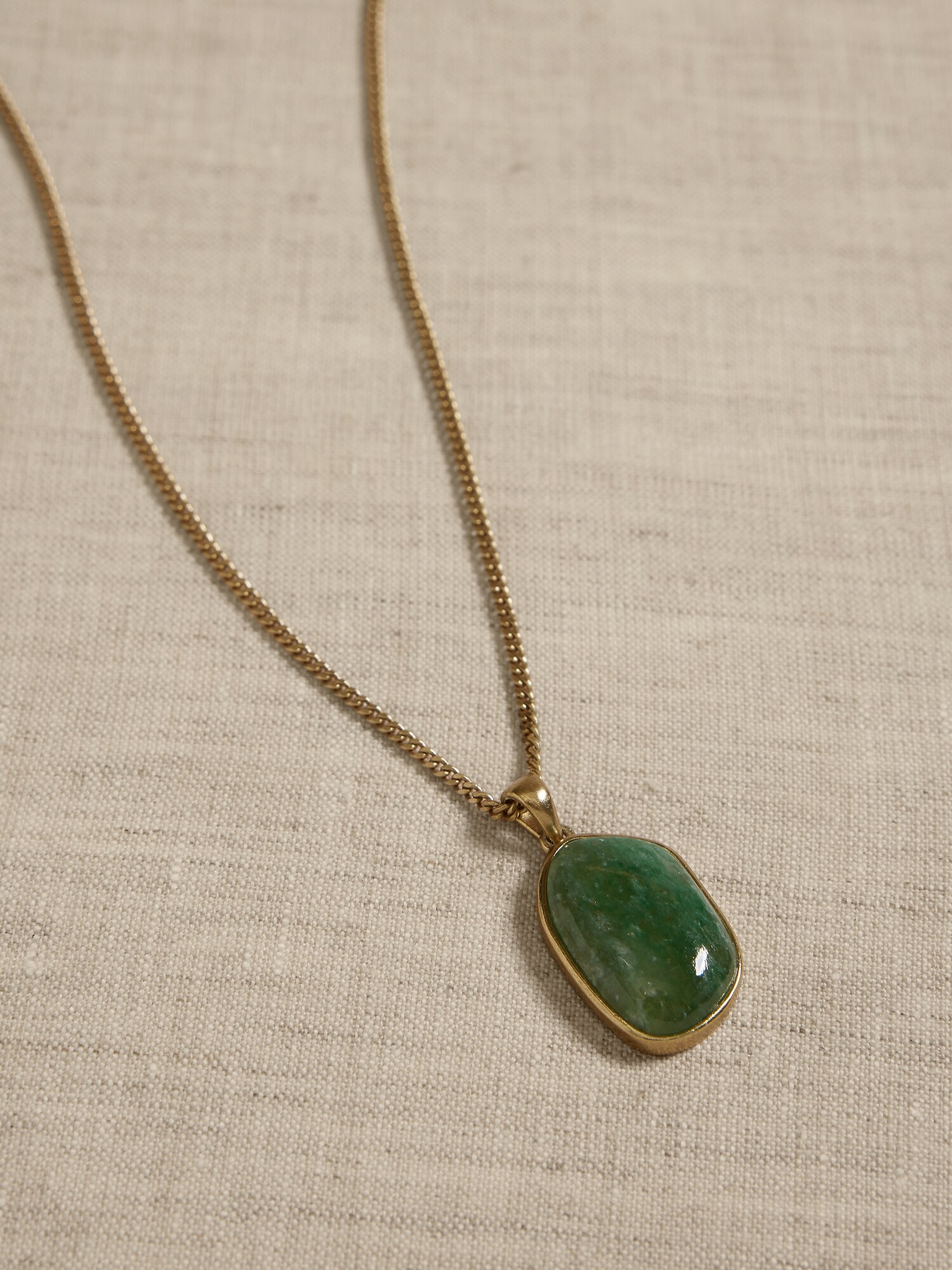 Glass Pendant Necklace