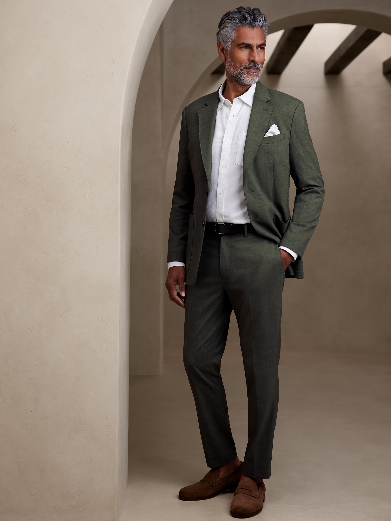 Tailored-Fit Herringbone Dobby Suit Trouser