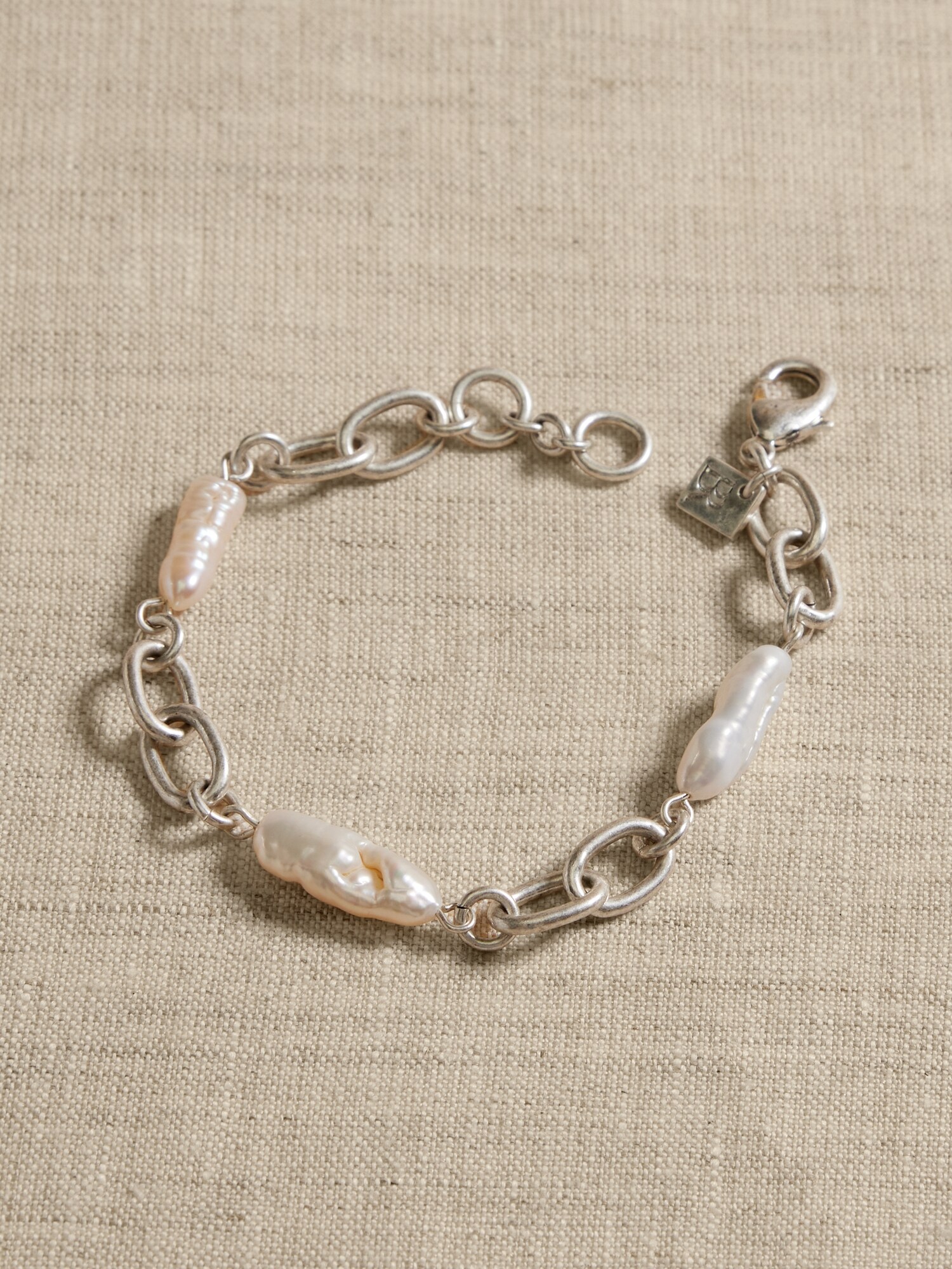 pearl link bracelet