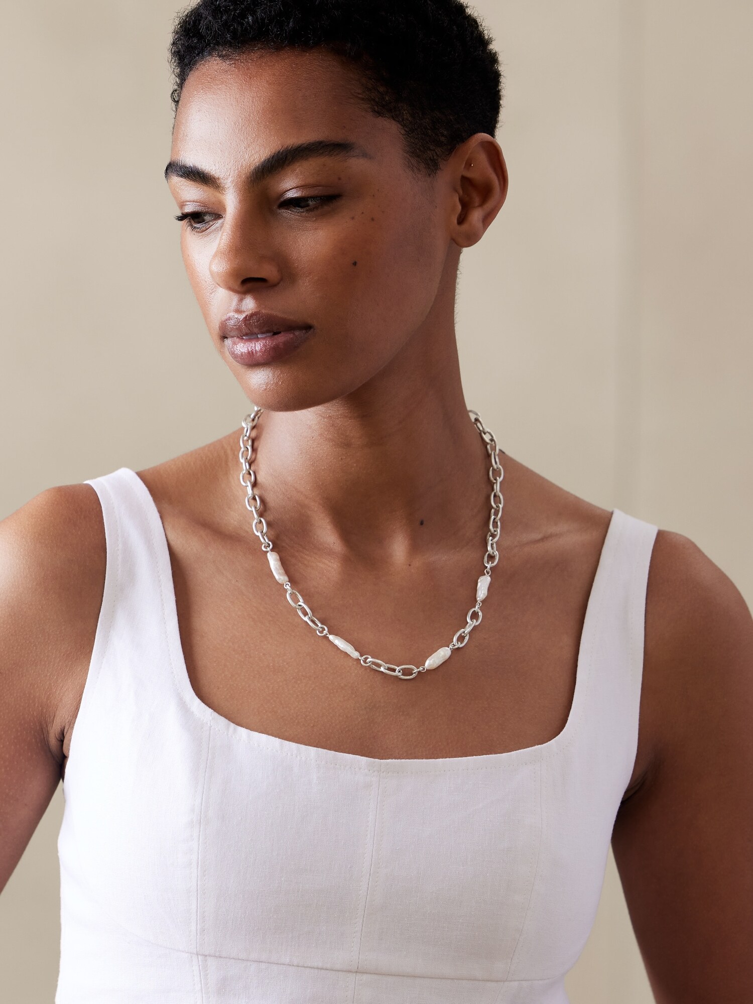 Multi Pearl Link Necklace