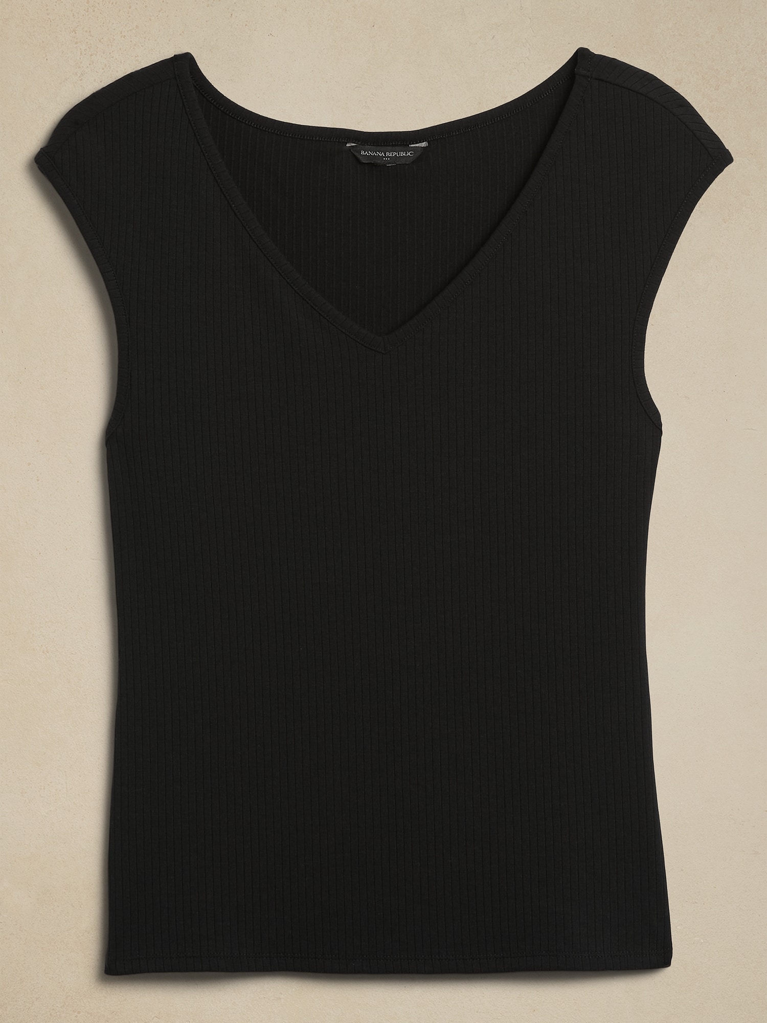 Ribbed V-Neck T-Shirt