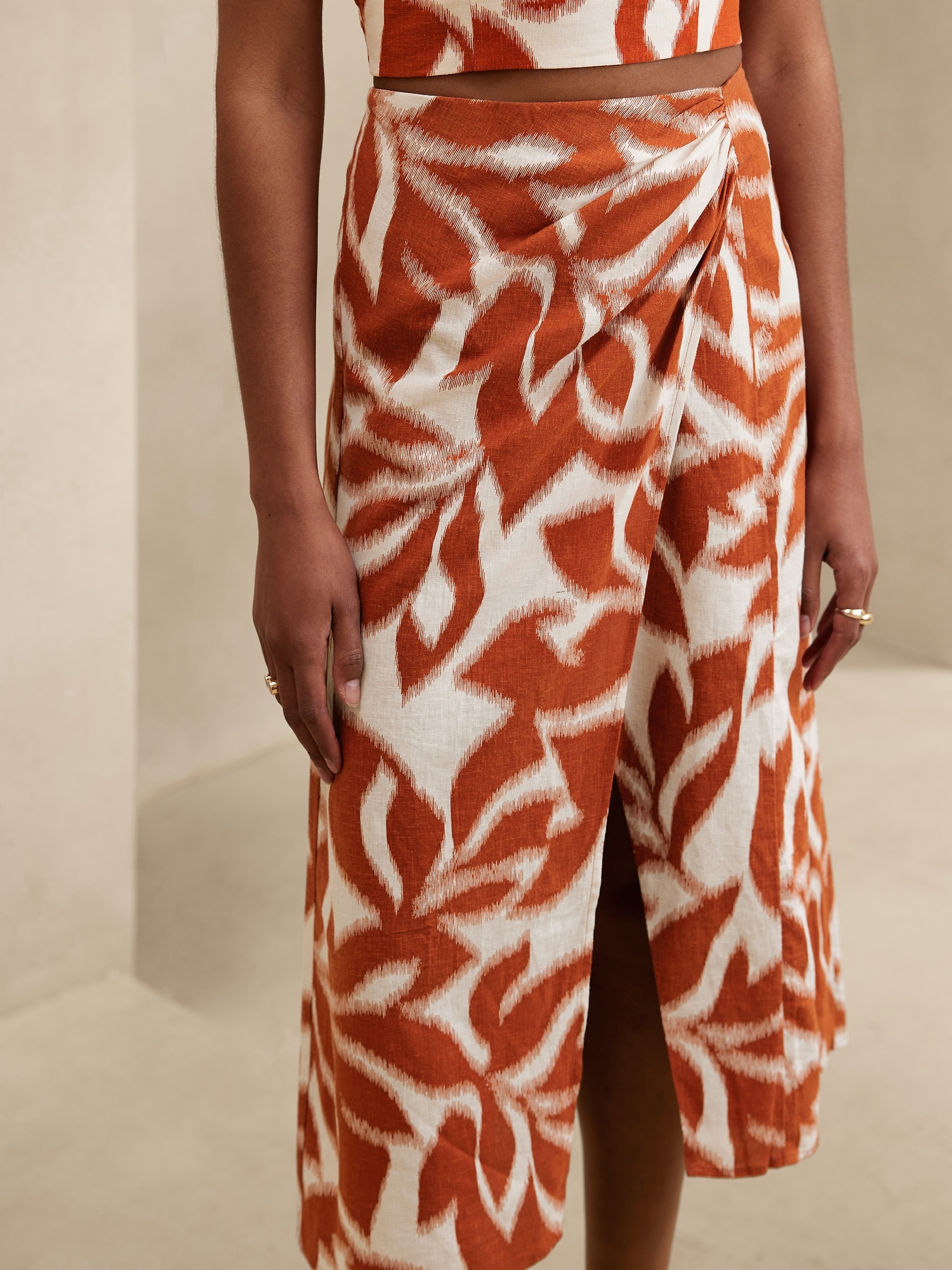 Linen-Blend Tulip Midi Skirt