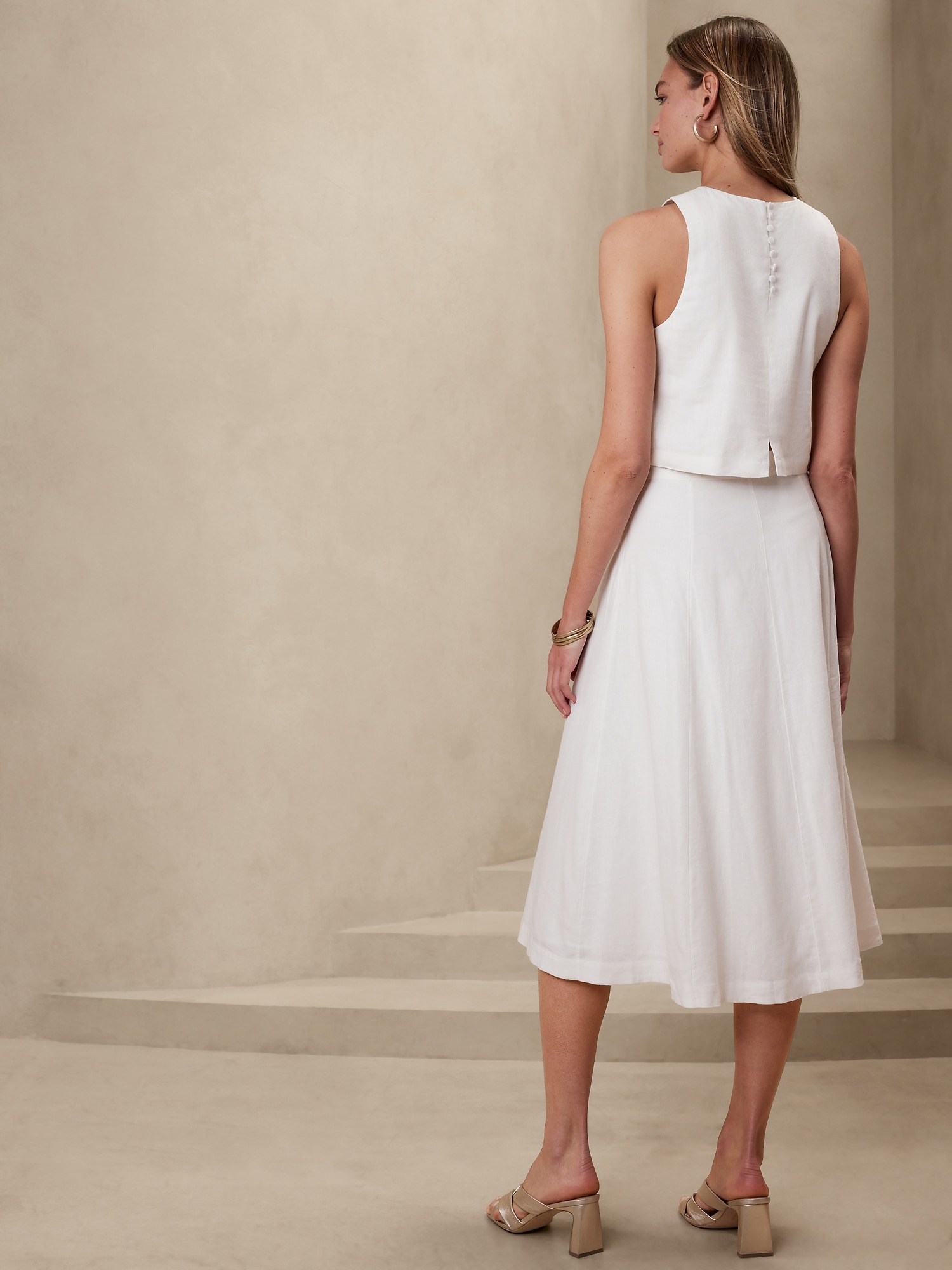 White linen hotsell skirt 9mm