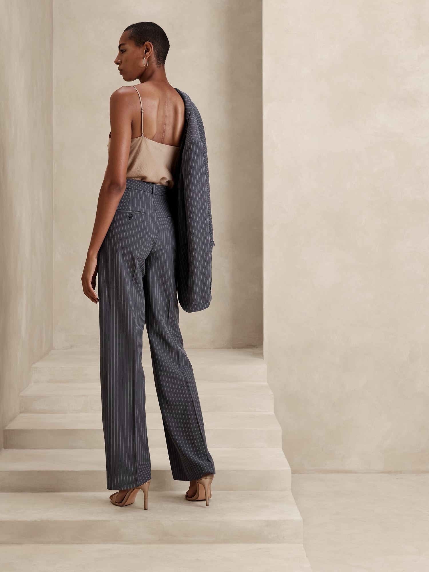 Sculpted Straight Pant