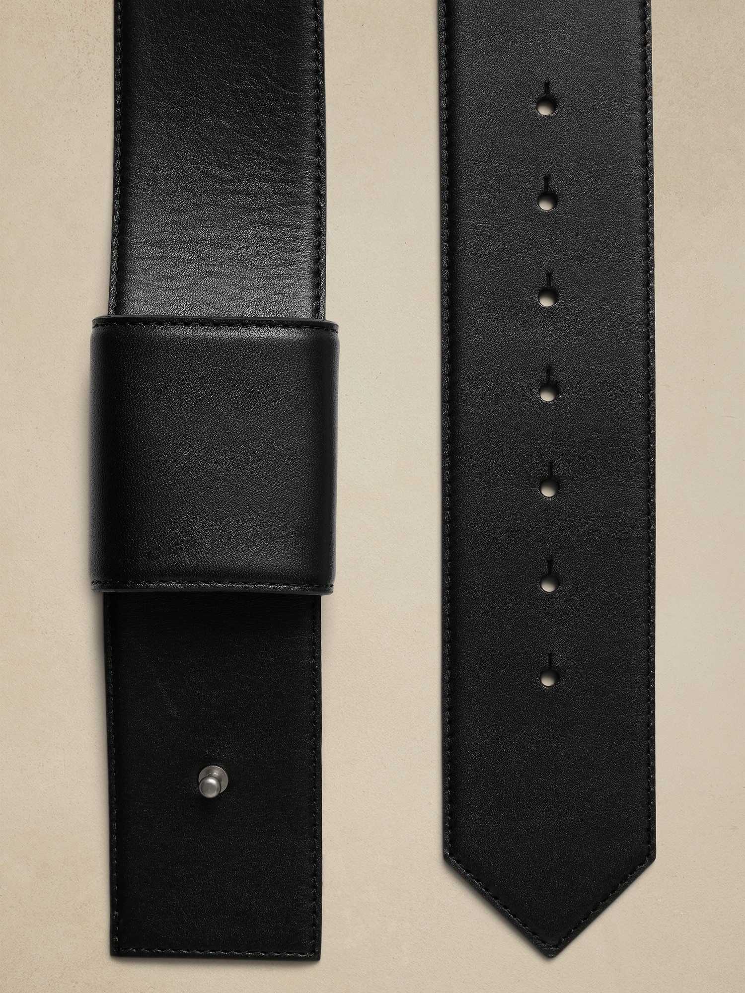 Finished Leather Belt Strips Blanks 9-10 oz. Choice of 4 colors & 2 wi –  ValueBeltsPlus