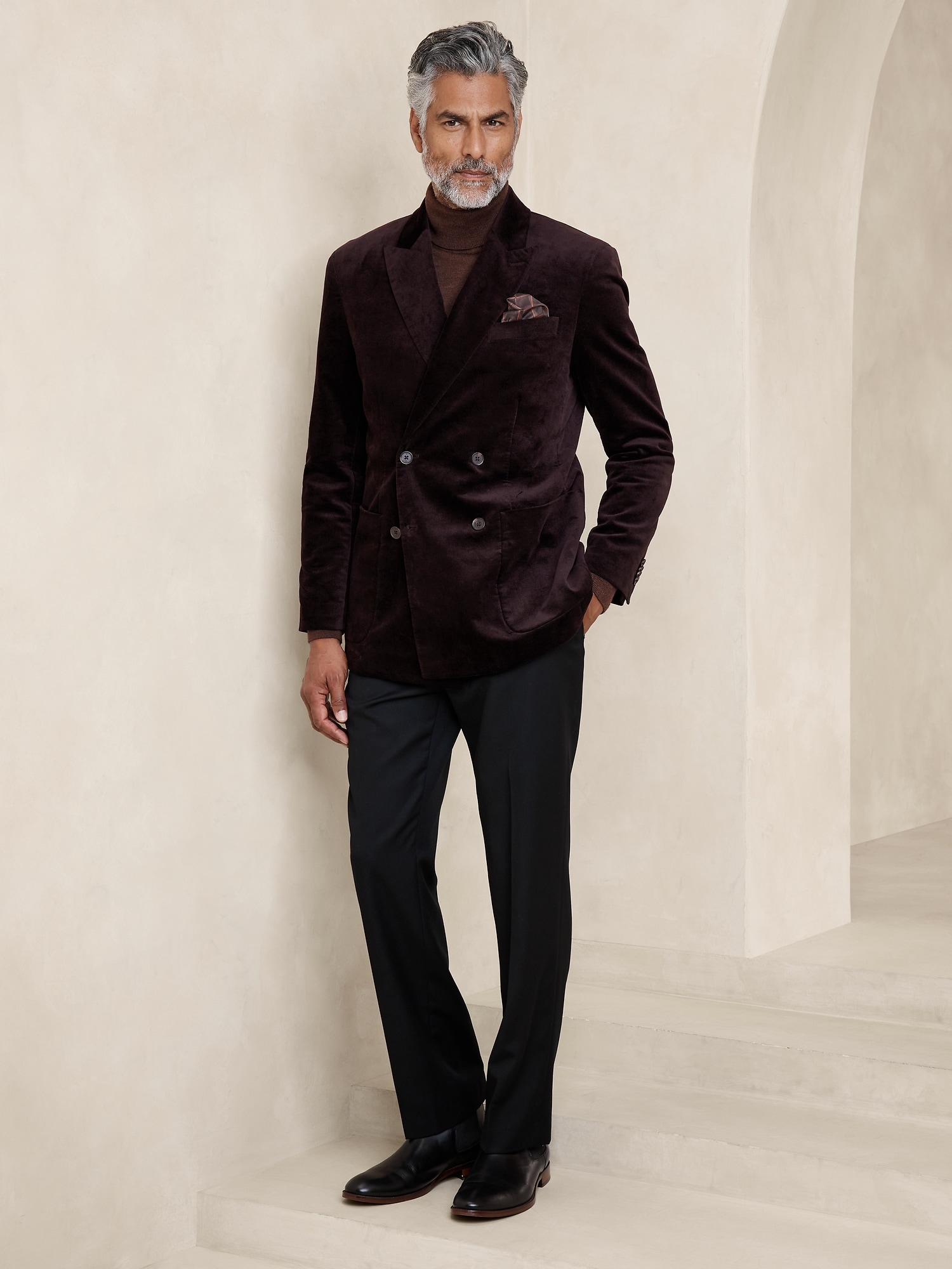 Tailored-Fit Luxe Velvet Jacket